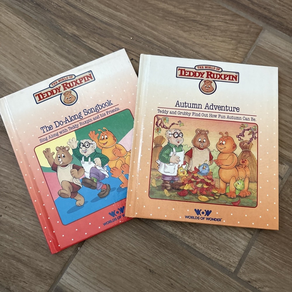 Vintage Teddy Ruxpin Autumn Adventure Do Along Song Books 1986 Worlds of Wonder